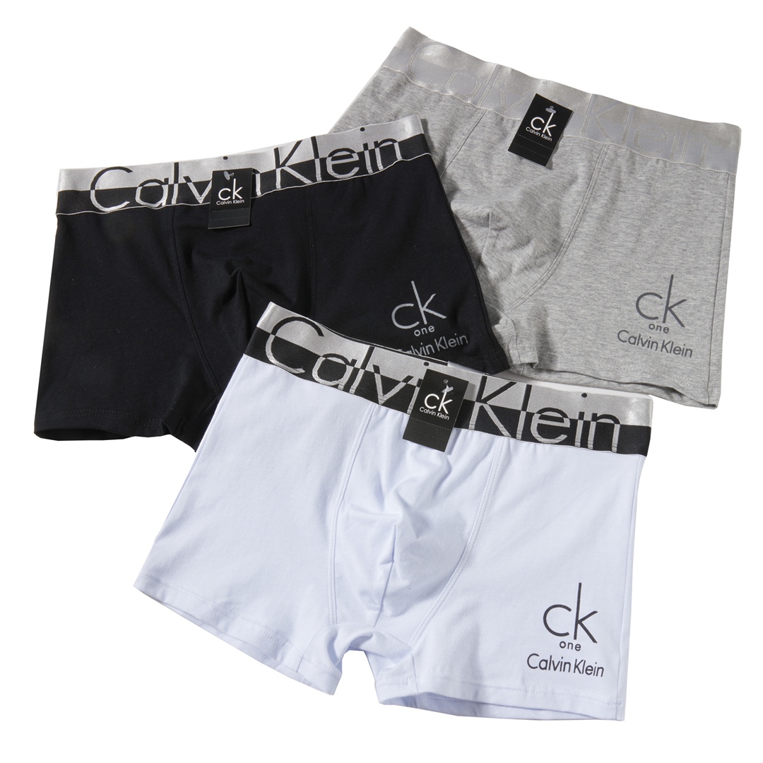 一盒3条CalvinKlein一盒三