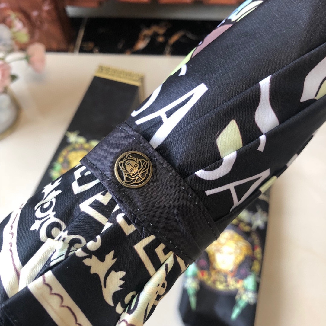 范思哲VERSACE三折自动折叠晴雨