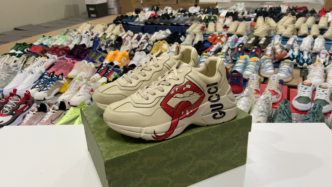 Yupoo Gucci Bags Watches Nike Clothing Jordan Yeezy Balenciaga Shoes
