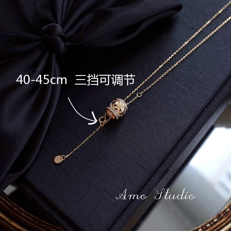 Chanel 推荐一款颜值贼贼高的Chanel风小蛮腰钻石项链 wow～ 既视感 的菱格纹设计