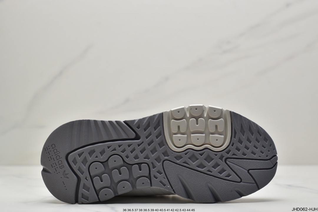 200 阿迪达斯Adidas Nite Jogger Winterized 复古休闲运动跑鞋 HO1728