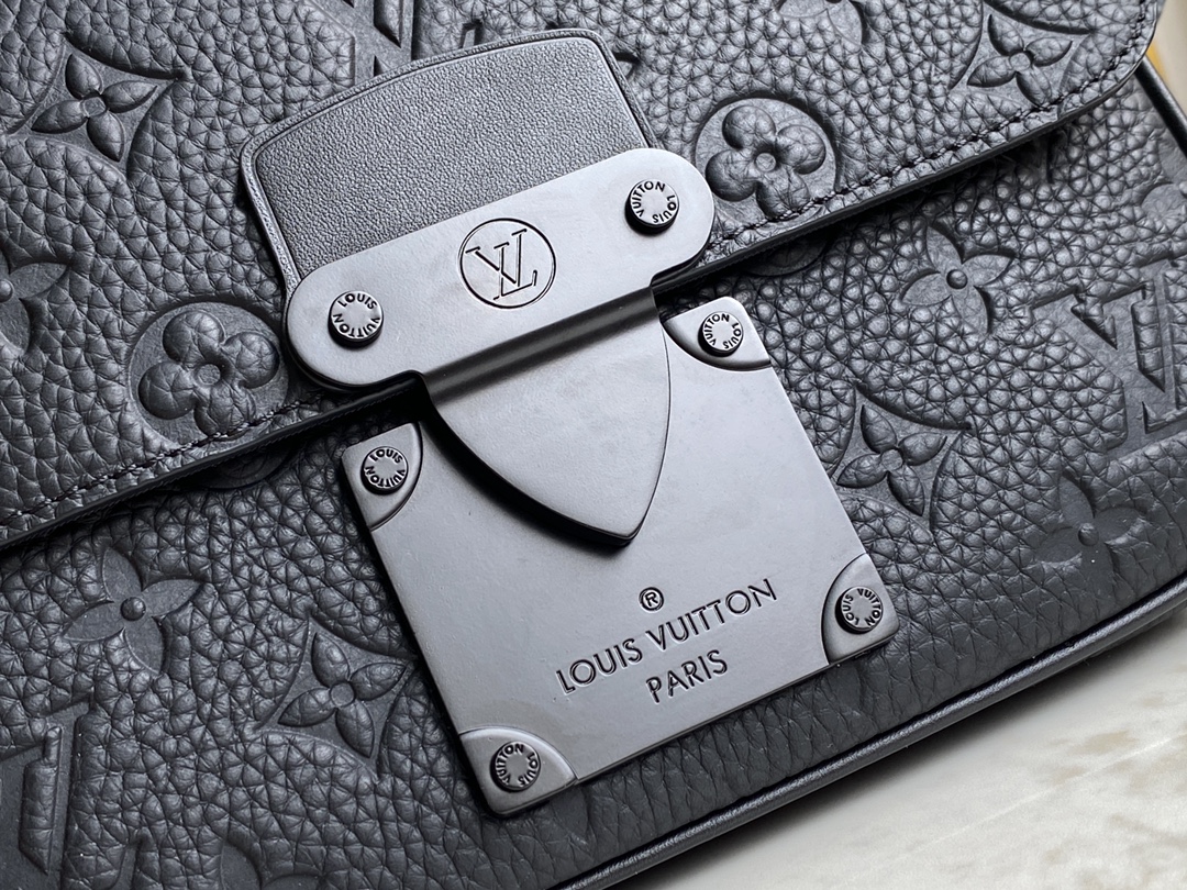 Louis Vuitton Top original factory M58487 black full leather messenger bag chest bag series This new S Lock Sling handbag is made of Monogram emb