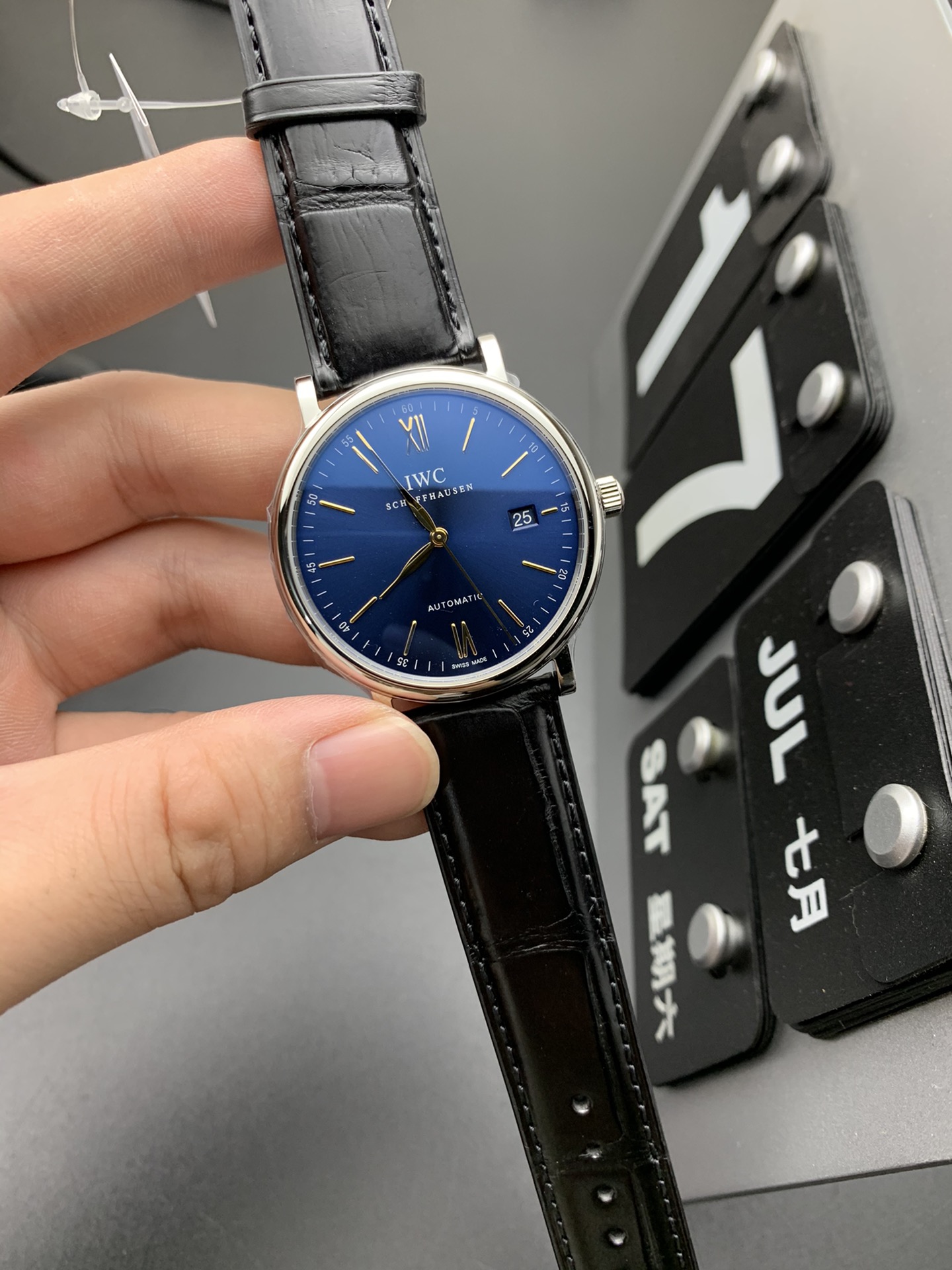Lacoste V7 鳄鱼皮金针波涛