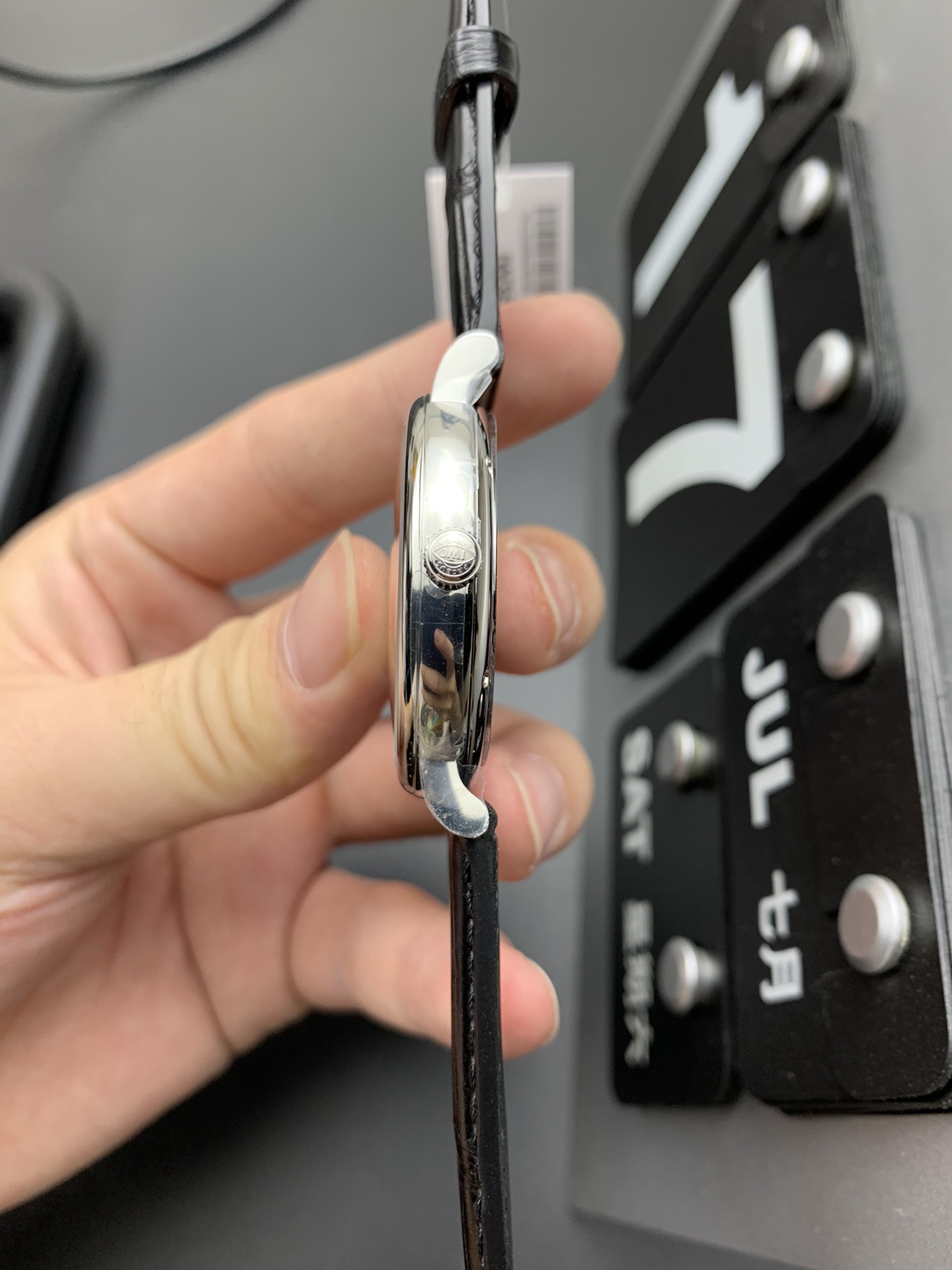 Lacoste V7 鳄鱼皮金针波涛