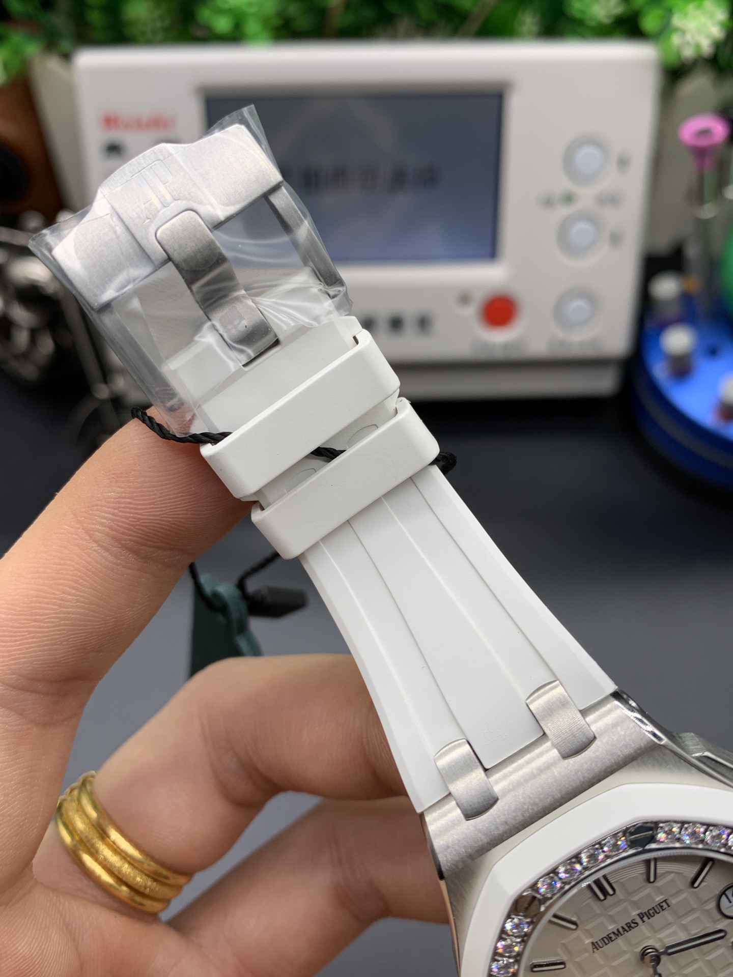 Audemars Piguet Ap factory一款专属女生的爱彼，牛奶白