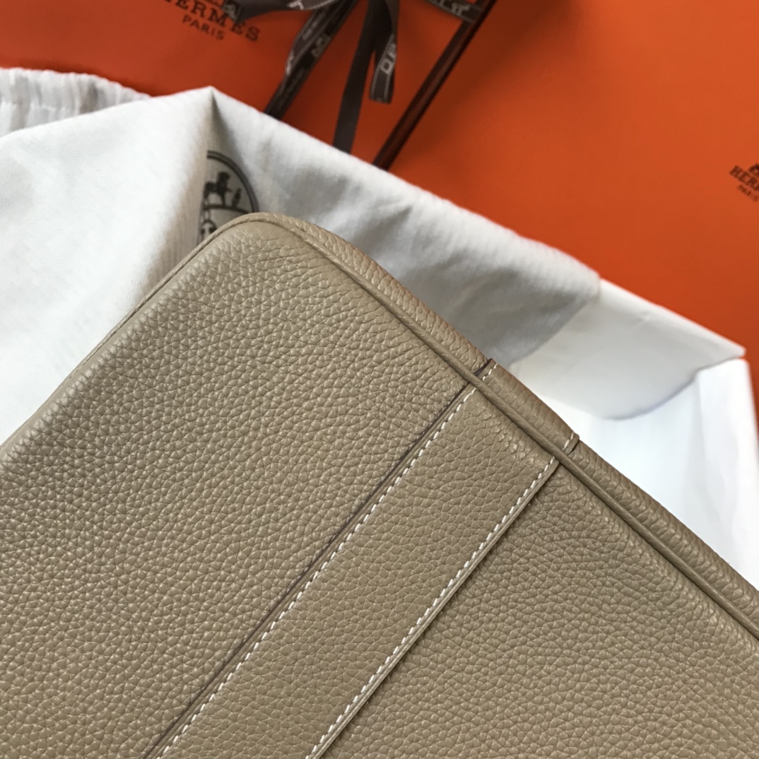Hermès Garden Party 36 Handbag: Casual Style, Extra-Large Capacity, and Authentic Design 6 i1626507627 7805 4