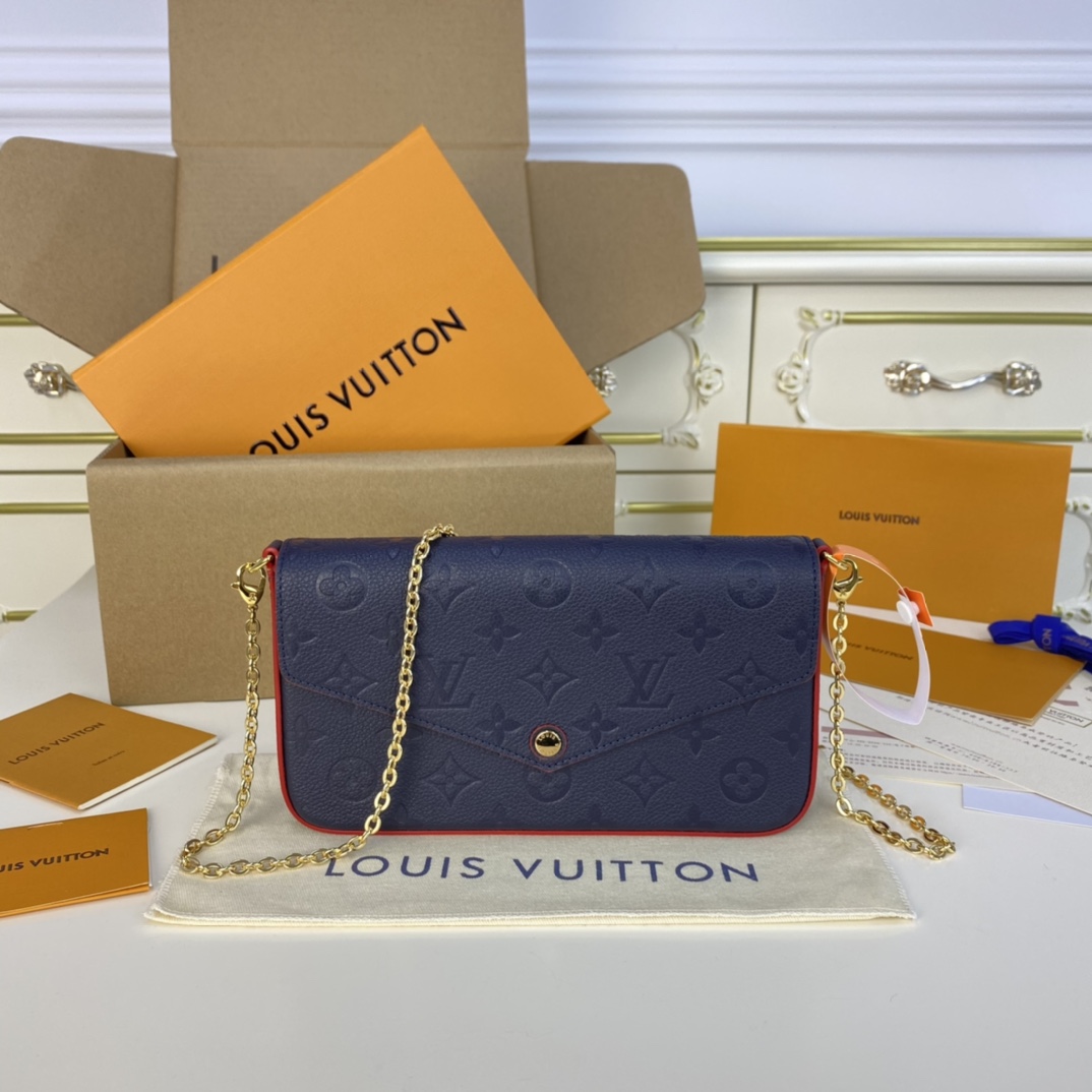 Louis Vuitton LV Pochette FeLicie Crossbody & Shoulder Bags Blue Dark Navy All Steel Cowhide Chains M64064
