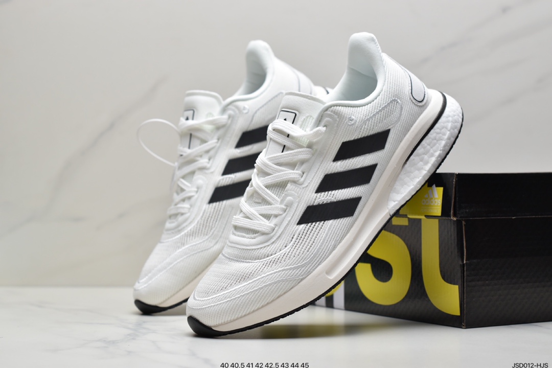 200 阿迪达斯adidas Supernova M 全新跑鞋重新定义Boost这款男子跑步鞋 FV7421