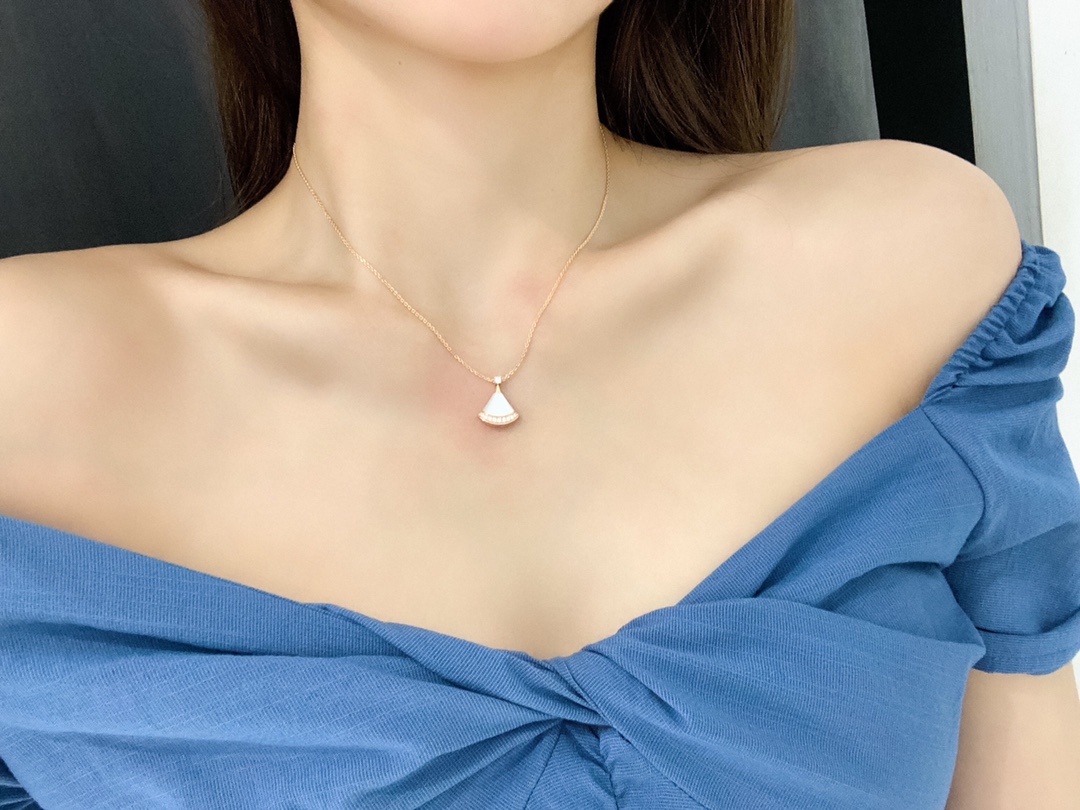 [Bulgari Jewelry]