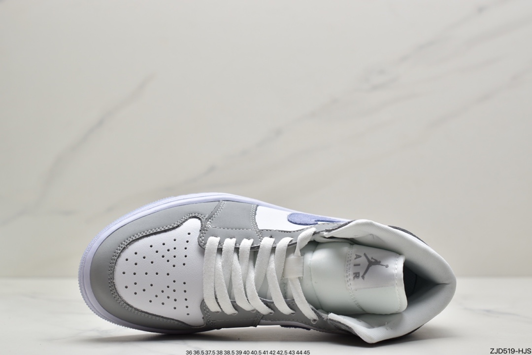 240 耐克NIKE Wmns Air Jordan 1 Mid”White Wolf Grey”AJ1乔丹一代中帮经典复古文化休闲运动篮球鞋“冰蓝烟灰小迪奥”BQ6472-105