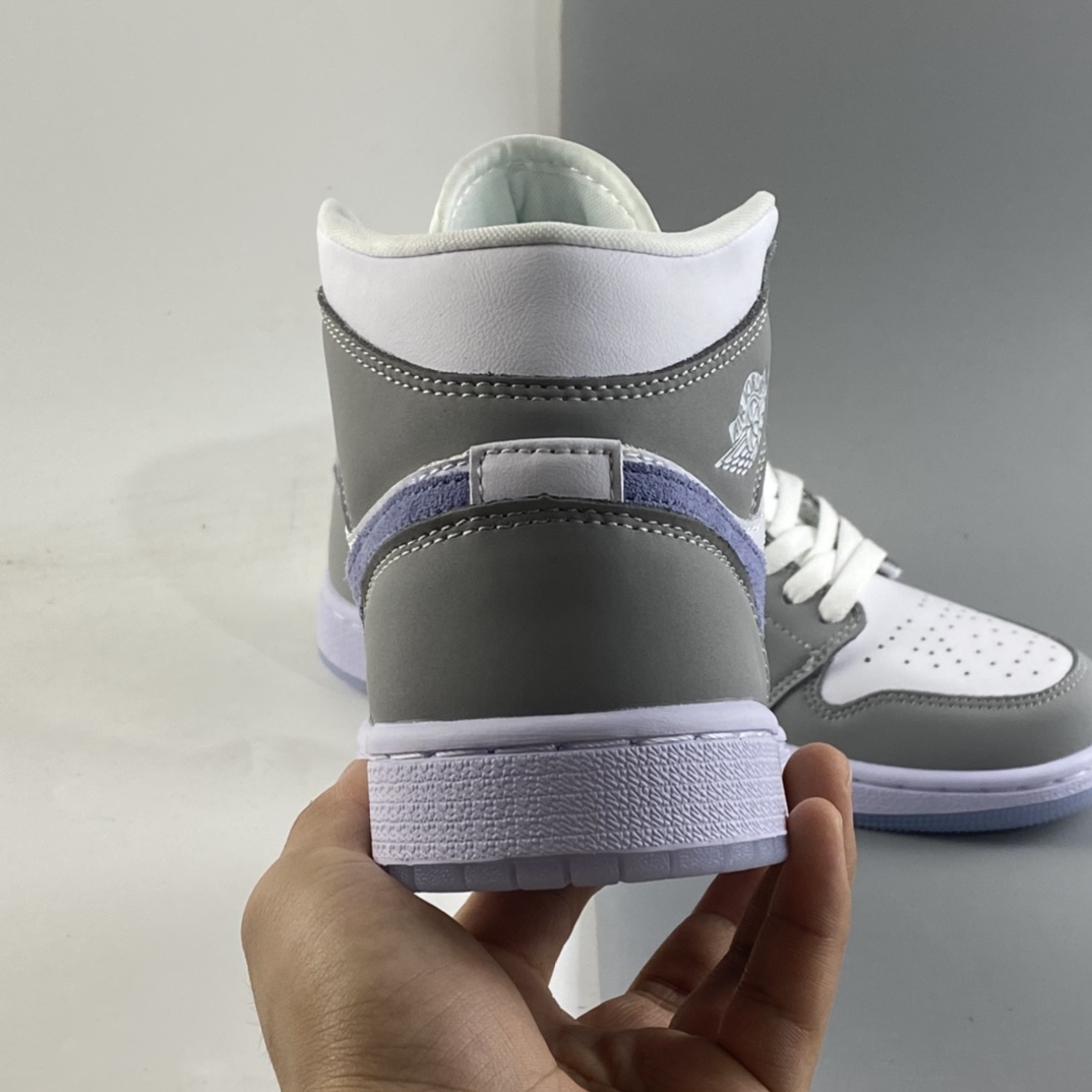 P240   Air Jordan 1 Mid AJ1 乔1 中帮百搭休闲运动板鞋 BQ6472-105