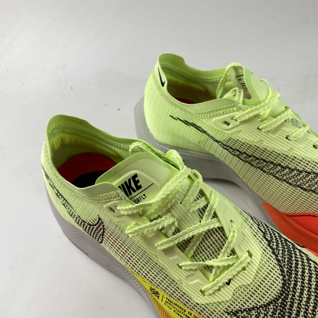 P180   Nk ZoomX Vaporfly NEXT% 2 马拉松泡棉缓震运动慢跑鞋 CU4111-700