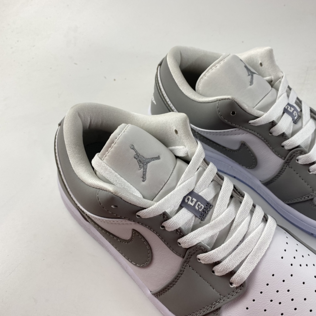 P200   Air Jordan 1 Low AJ1低帮时尚休闲板鞋 DC0774-105