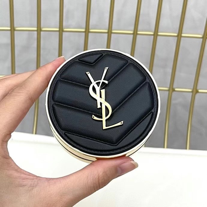 Yves Saint Laurent Luminous Matte Cushion Foundation SPF 50 3 i1626579748 4851 2