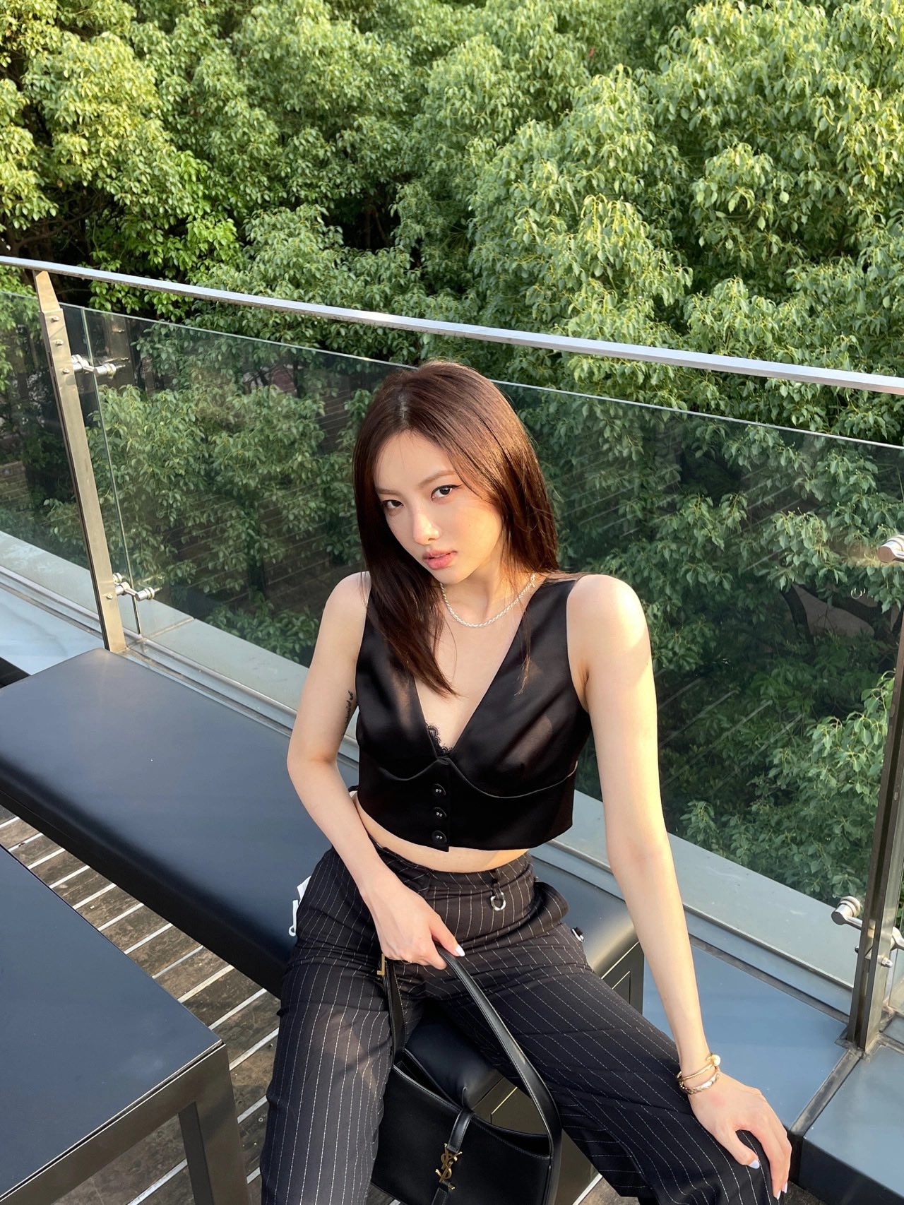 Saint laurent Ysl LE 5 À 7 平纹腋下包 657228黑色