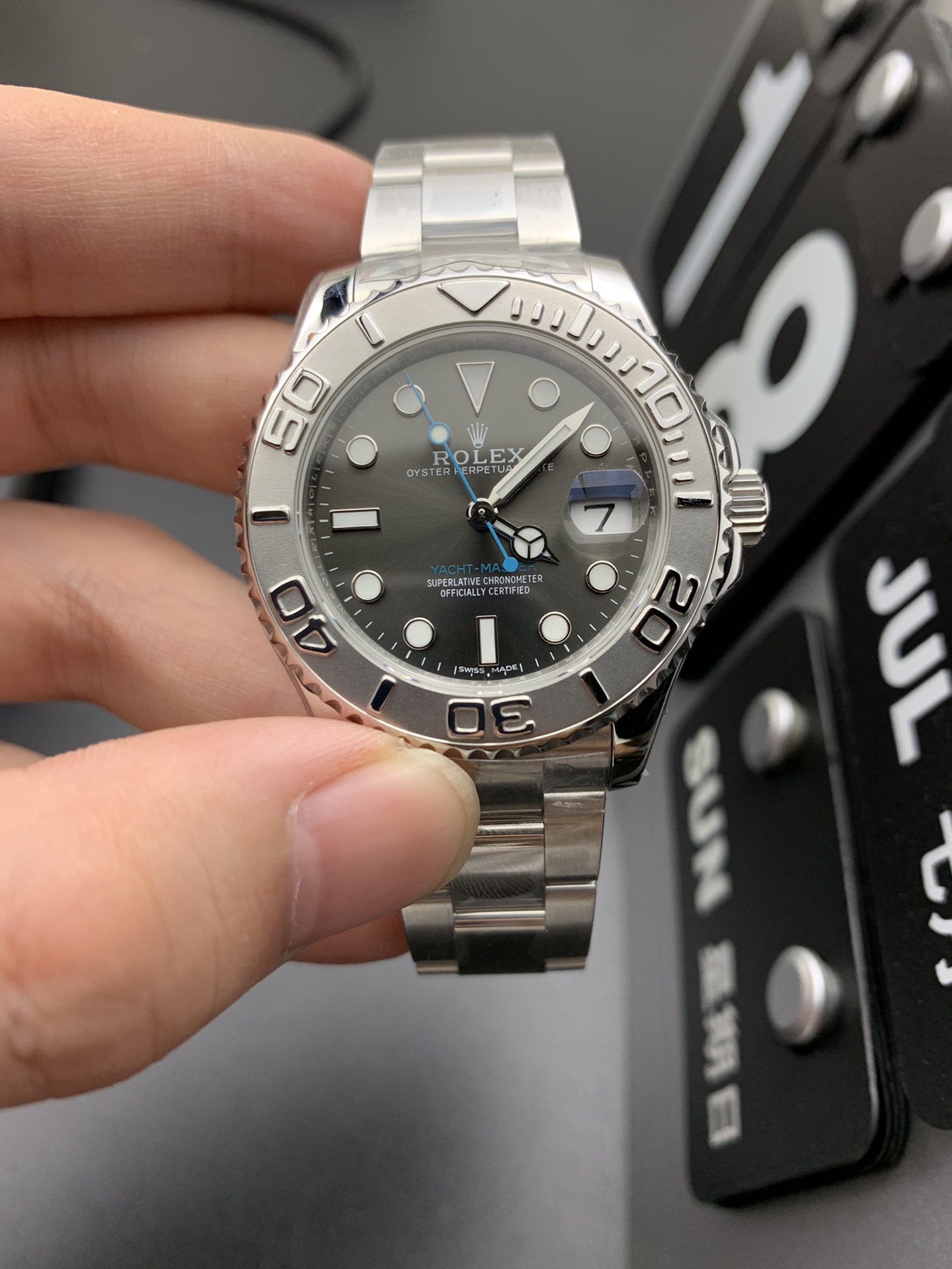 Rolex 37MM灰游艇