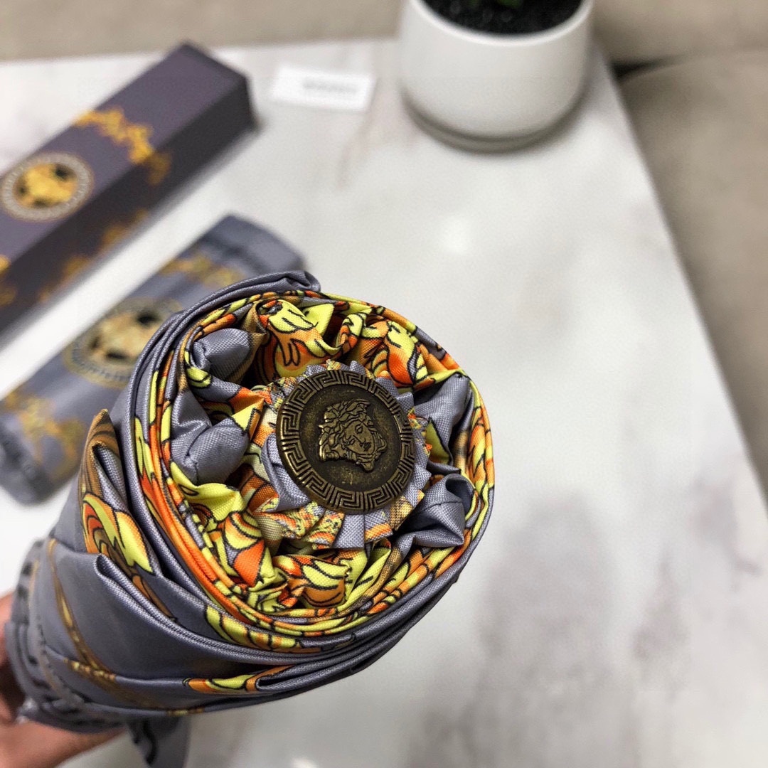 范思哲VERSACE三折自动折叠晴雨