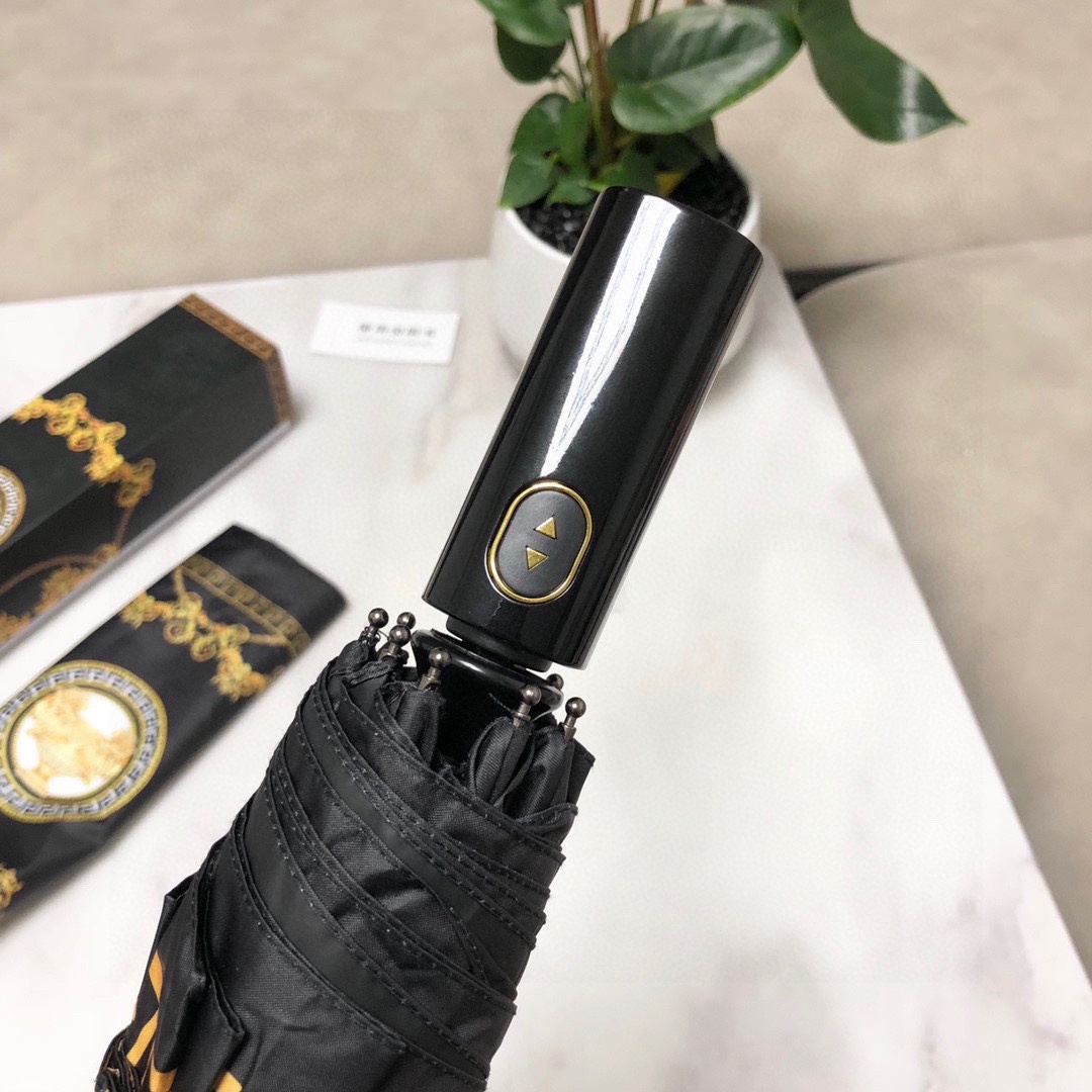 范思哲VERSACE三折自动折叠晴雨