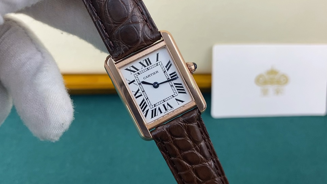 Cartier 皇家 卡地亚坦克系列 小号
