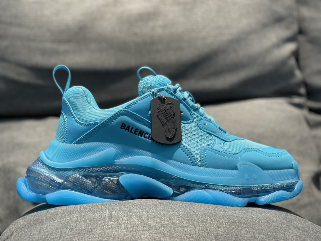 Buena versión superior Balenciaga Triple S cojín de aire cian Balenciaga zapatos de papá con colchón de aire retro Vers…