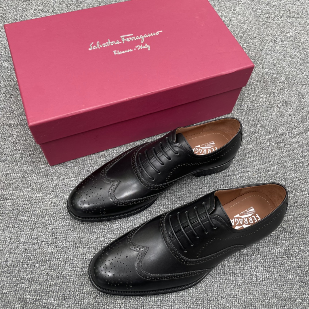 Salvatore Ferragamo Men's Black Leather Wingtip Brogue Oxford Dress Shoes 2 i1626635457 2364 0