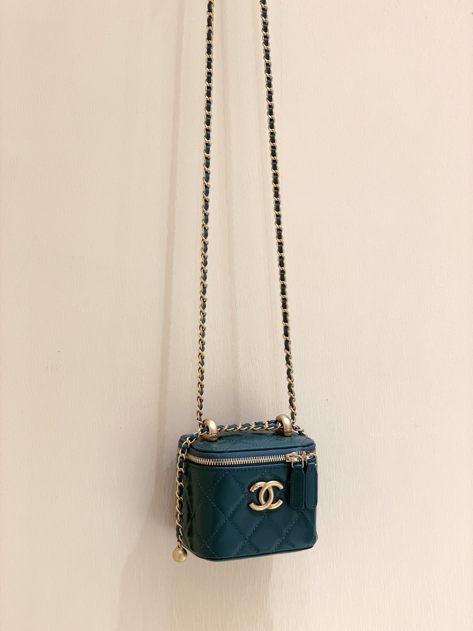 Chanel 高级手工坊双金珠系列盒子斜挎包 AP2292绿色