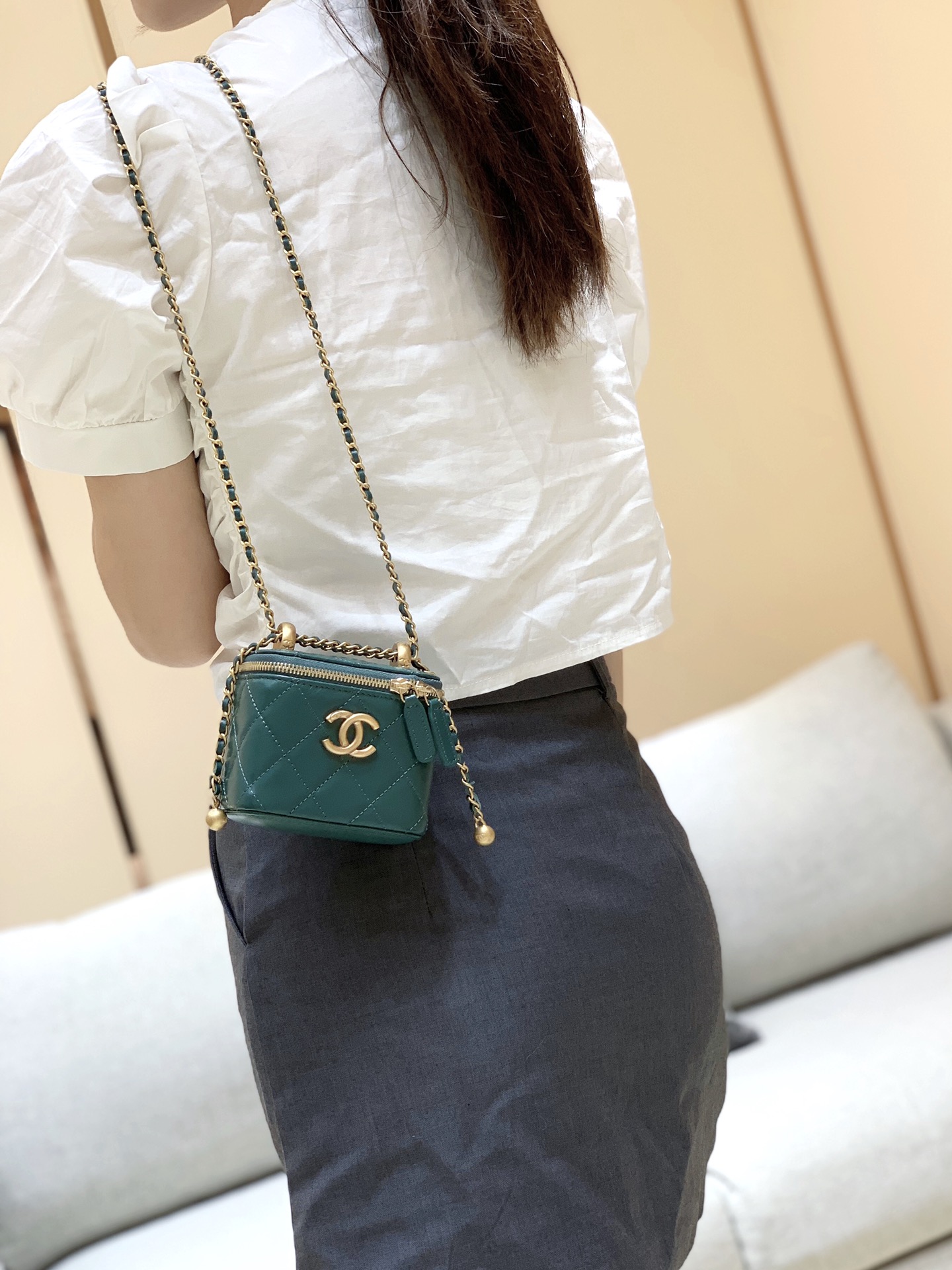 Chanel 高级手工坊双金珠系列盒子斜挎包 AP2292绿色