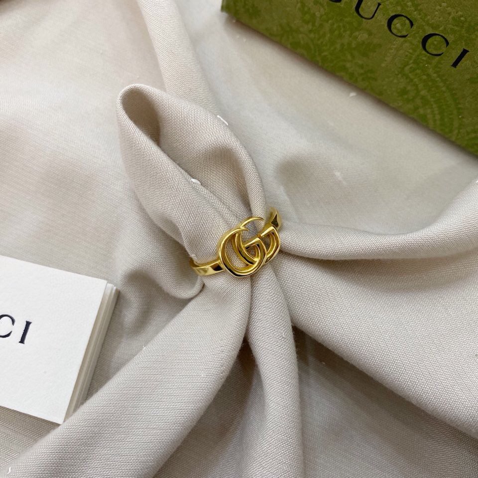  Gucci古驰Running系列双G戒指

尺寸：12#14#18#20#