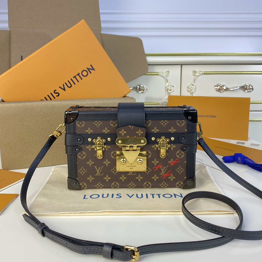 Louis Vuitton LV Petite Malle Handbags Crossbody & Shoulder Bags Monogram Canvas M44199