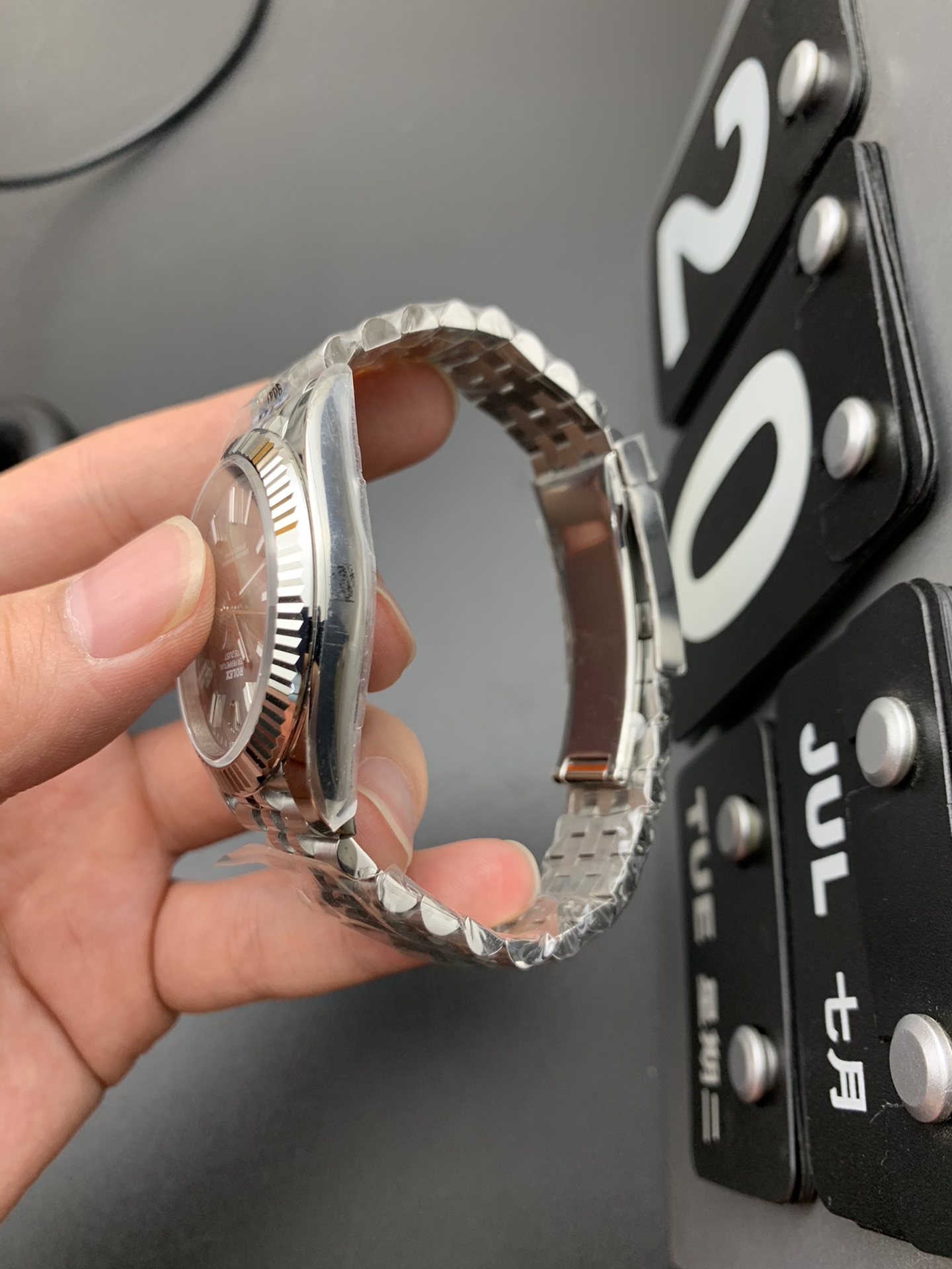 Rolex 灰日志
