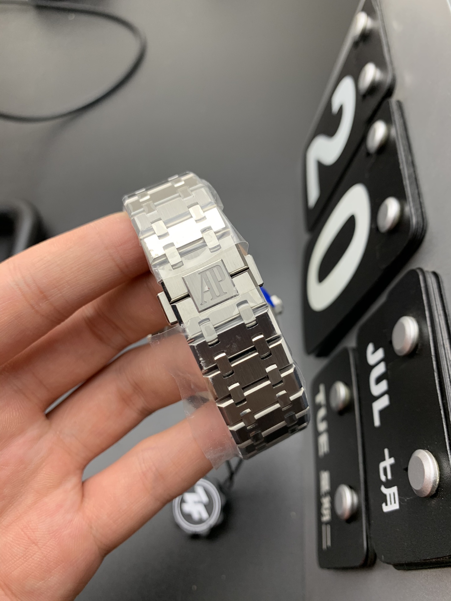 Audemars Piguet 15500灰