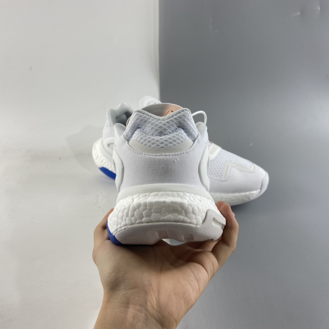 P220   Ad Originals 2020 Day Jogger Boost 三叶草2020版慢跑者系列高弹复古休闲运动跑鞋 夜行者二代 FW3021