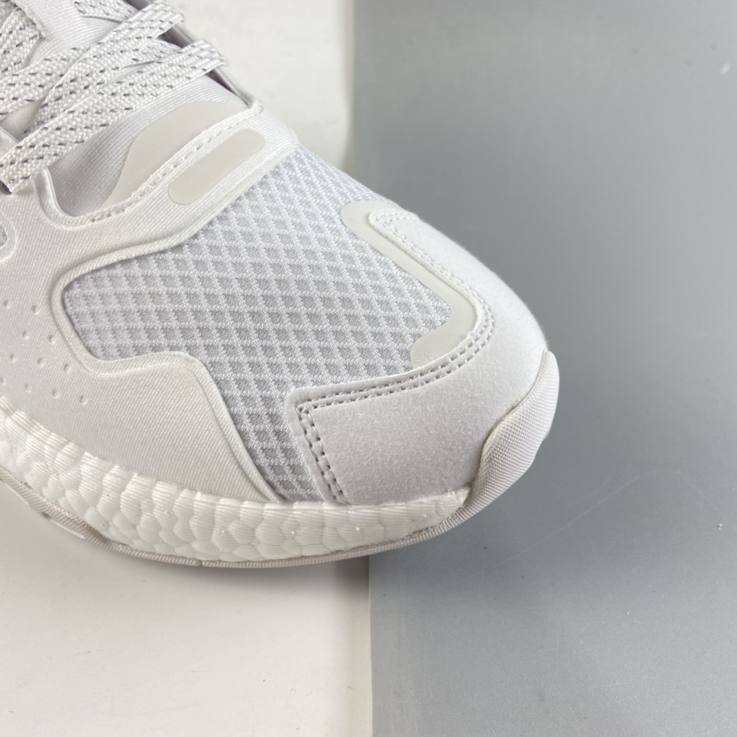 P220   Ad Originals 2020 Day Jogger Boost 三叶草2020版慢跑者系列高弹复古休闲运动跑鞋 夜行者二代 FW3021