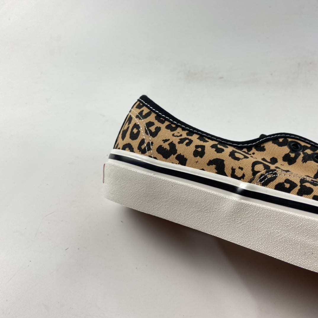 P120  Vans Authentic 44 DX 安纳海姆低帮豹纹男鞋女鞋板鞋 VN0A54F29GI