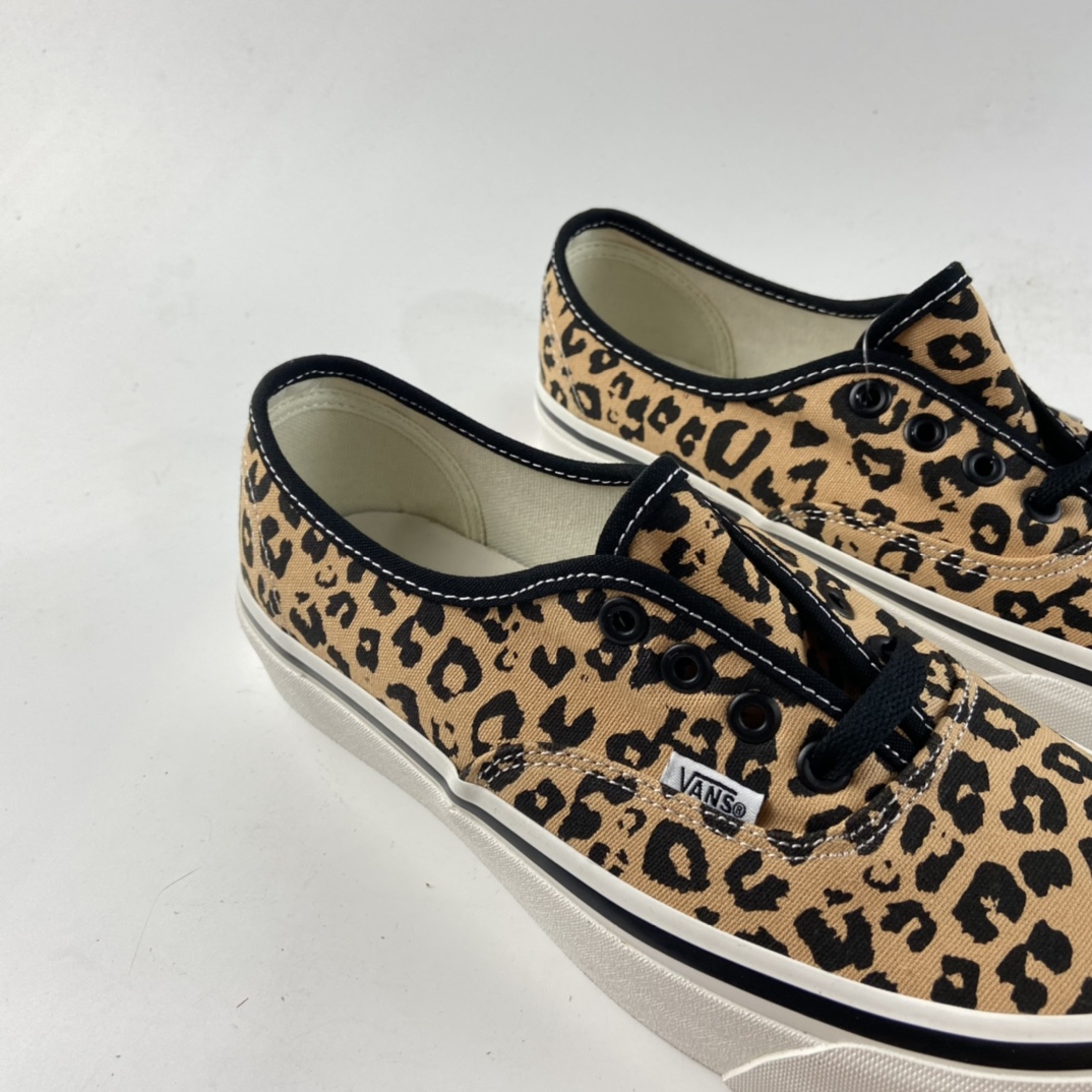 P120  Vans Authentic 44 DX 安纳海姆低帮豹纹男鞋女鞋板鞋 VN0A54F29GI