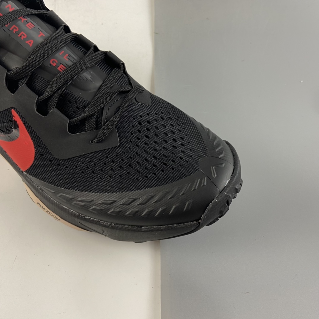 P240  Nike Air Zoom Terra Kiger 7轻量透气抓地缓震越野跑鞋 CW6066-010