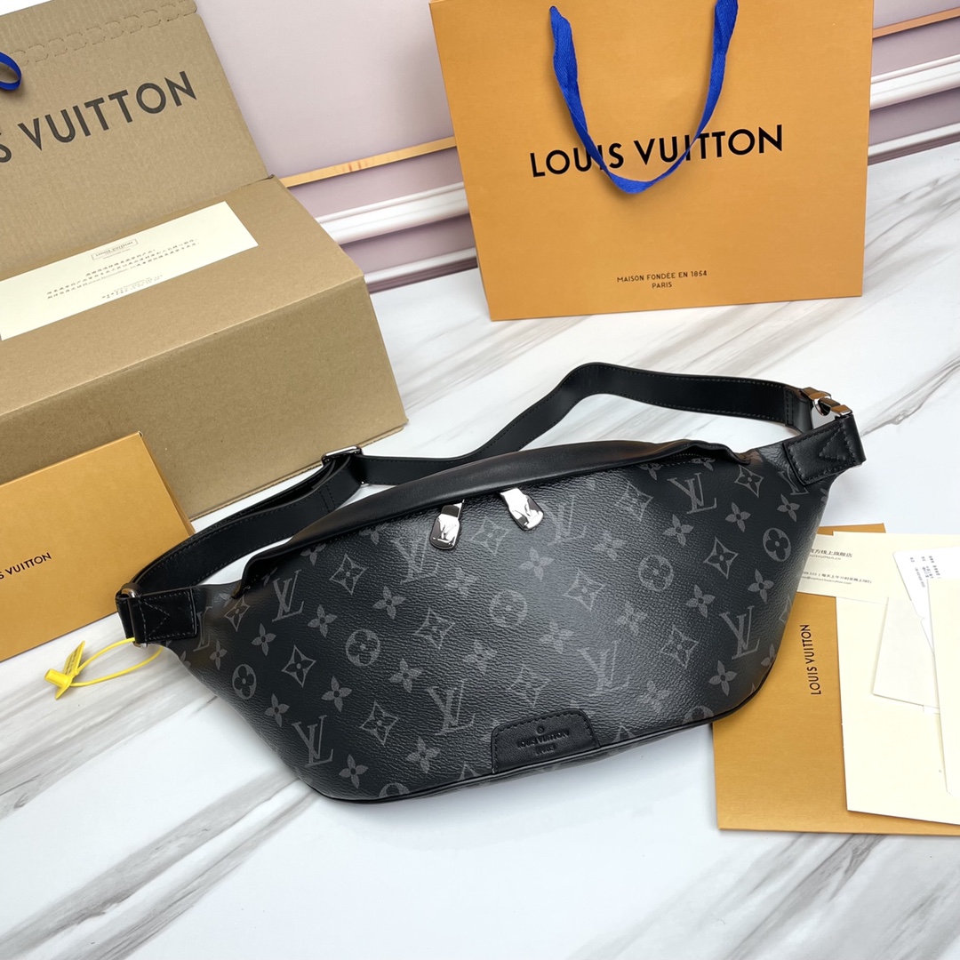 Louis Vuitton LV Bumbag Belt Bags & Fanny Packs Black Gold Monogram Canvas Cotton Cowhide Fashion Casual M43644
