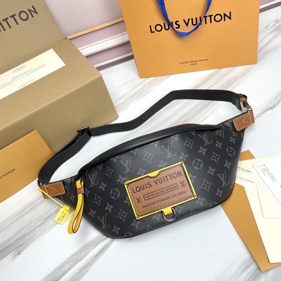 Louis Vuitton LV Discovery Belt Bags & Fanny Packs Monogram Eclipse Canvas Fashion Casual M45220