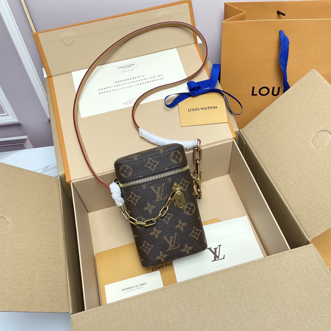 Louis Vuitton Knockoff
 Bags Handbags Gold Monogram Canvas M44914