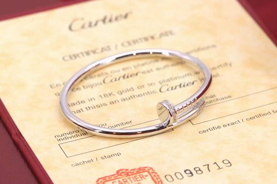 Cartier 卡地亚 Cartier 白金 头尾钻钉子实心手镯