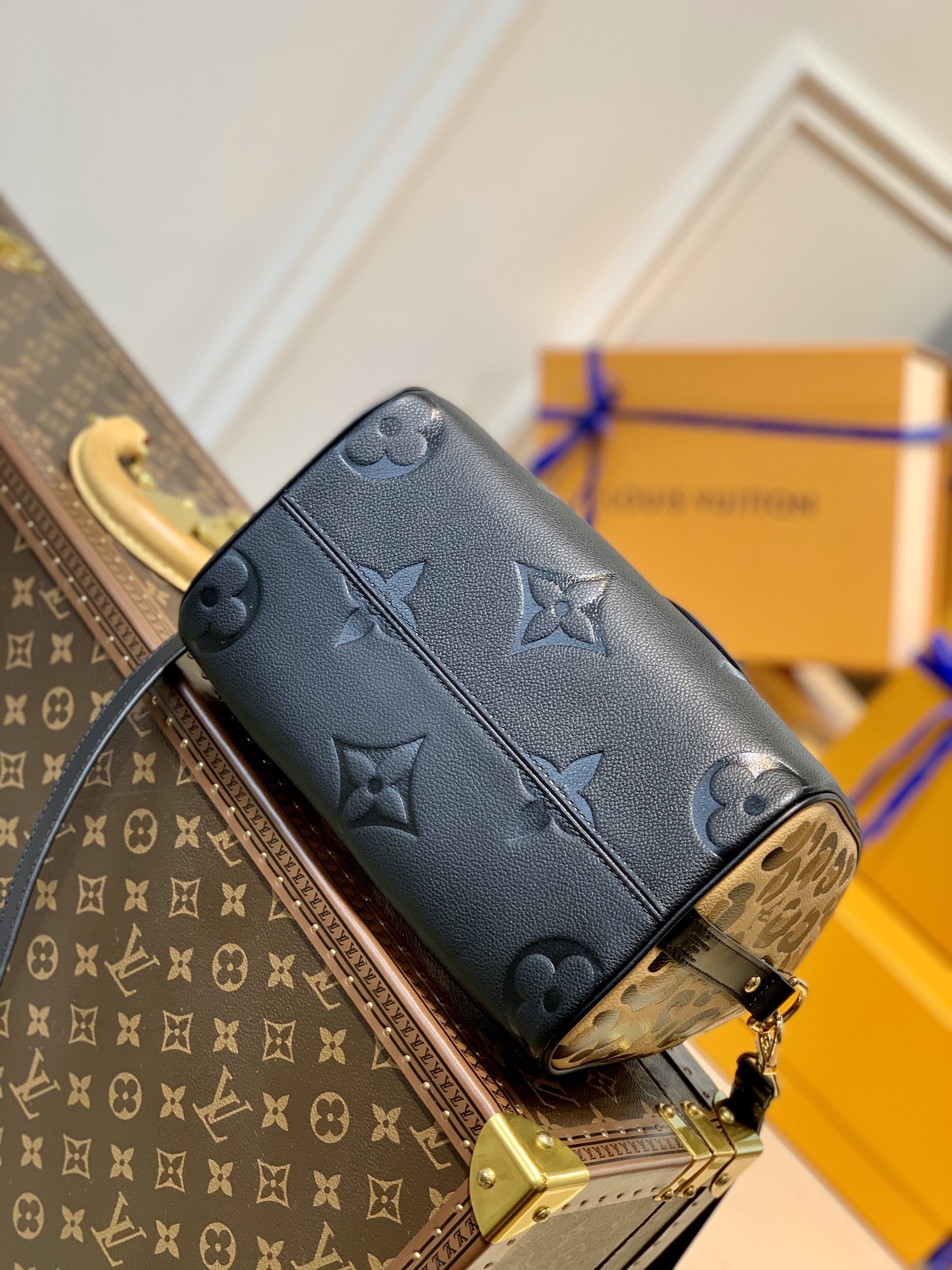 Louis Vuitton LV Speedy Bandoulière 25 豹纹手提包 M58524黑色