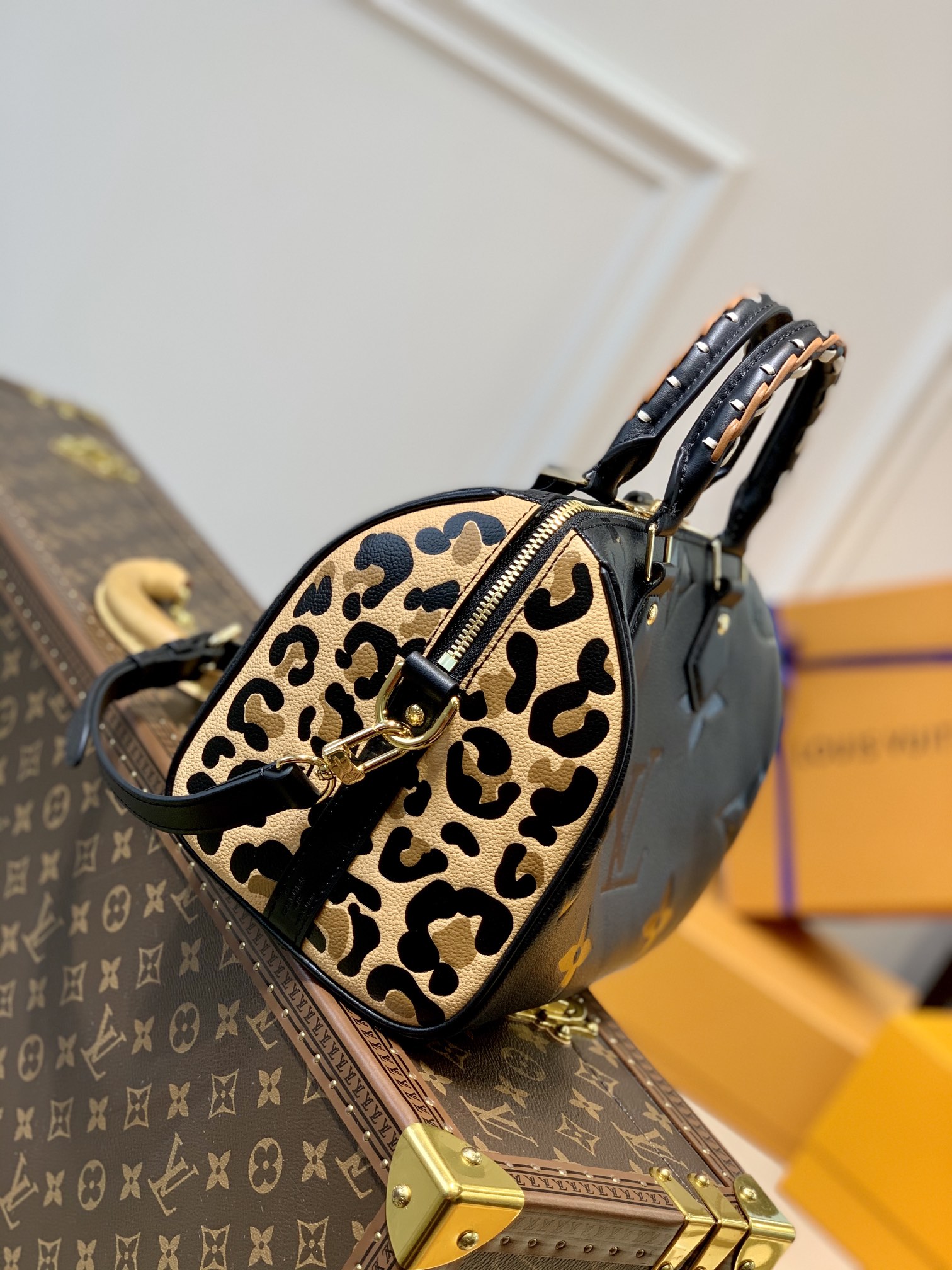 Louis Vuitton LV Speedy Bandoulière 25 豹纹手提包 M58524黑色