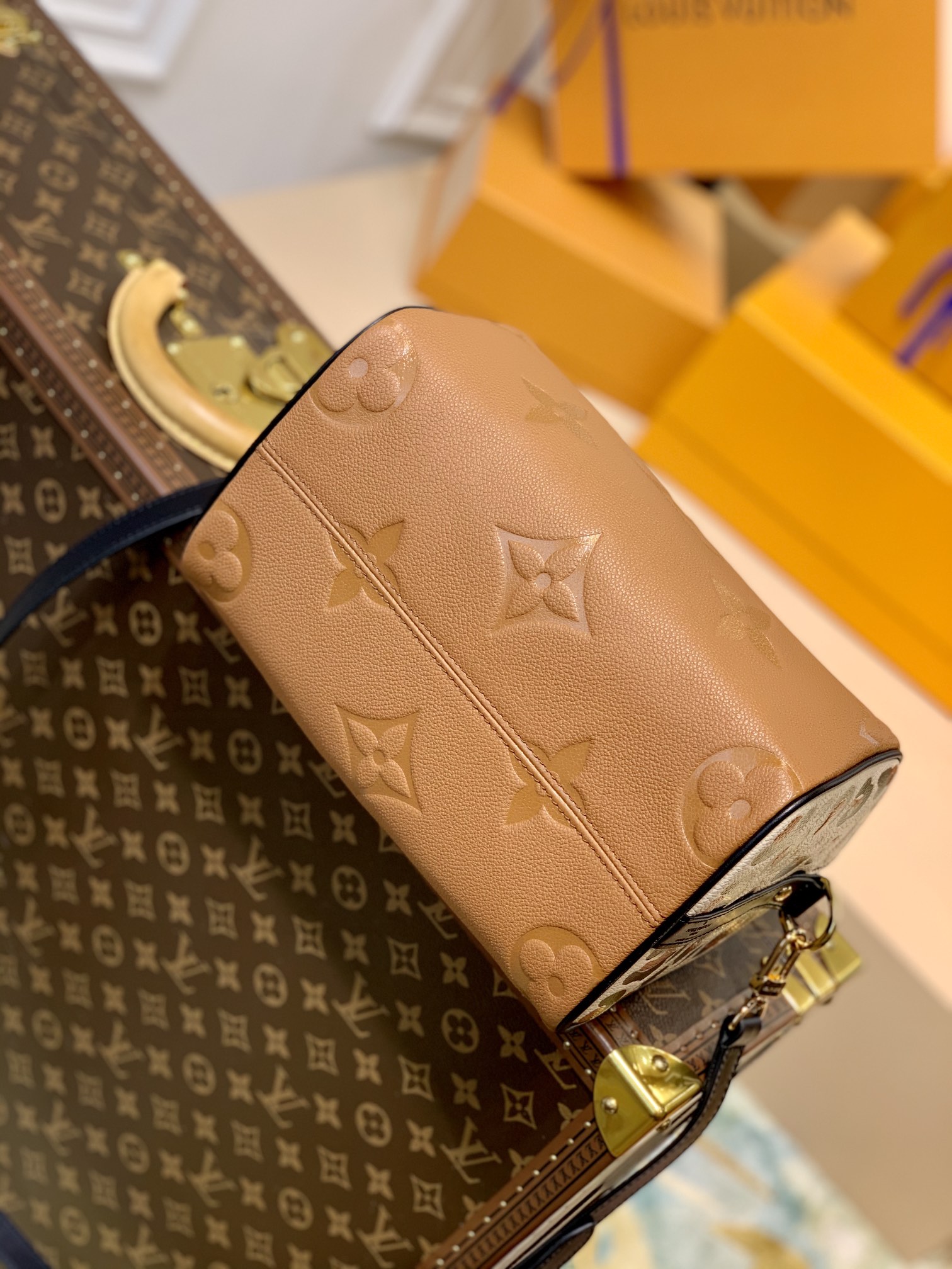 Louis Vuitton LV Speedy Bandoulière 25 豹纹手提包 M45840焦糖色