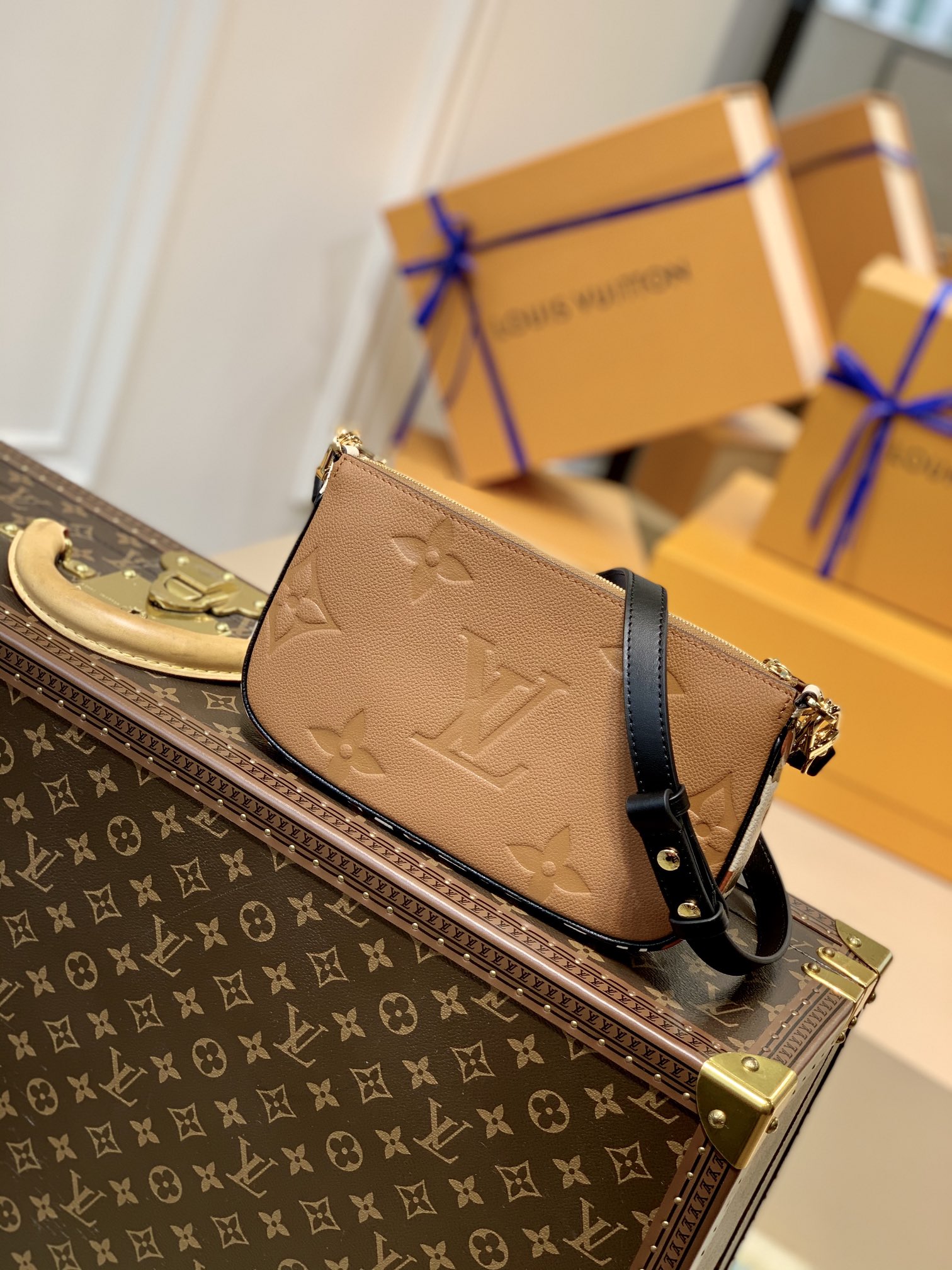 Louis Vuitton LV Multi Pochette Accessoires豹纹麻将包 M45839焦糖色