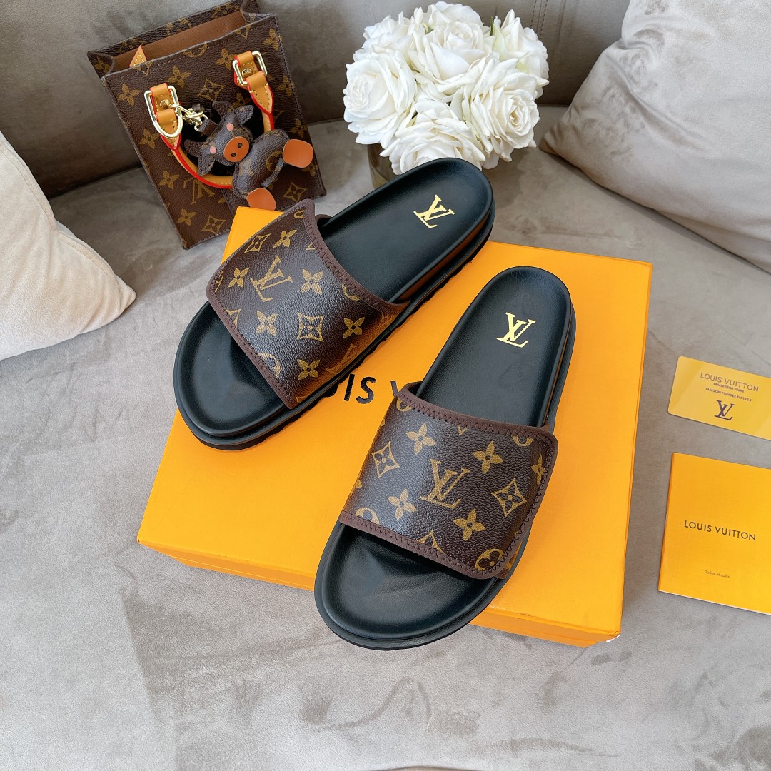 Louis Vuitton 2023ss LV * NBA 官网Jumbo Flatform系列秋东厚底凉男拖鞋