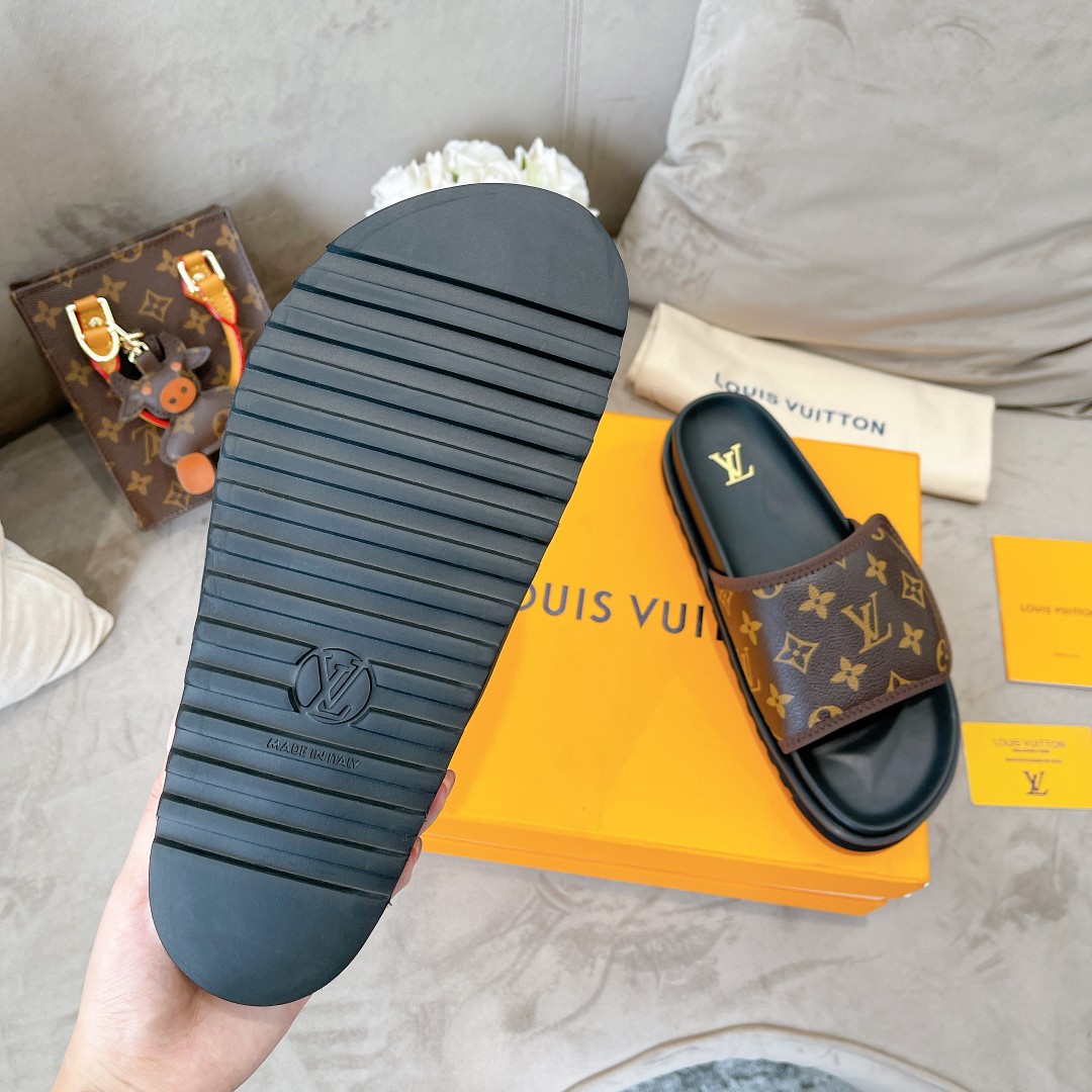 Louis Vuitton 2023ss LV * NBA 官网Jumbo Flatform系列秋东厚底凉男拖鞋