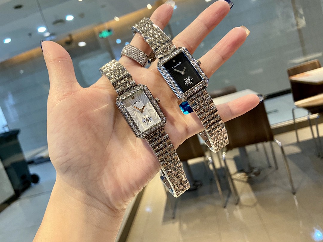 Note: Chanel Small Seconds Watch + [Color - Comprehensive