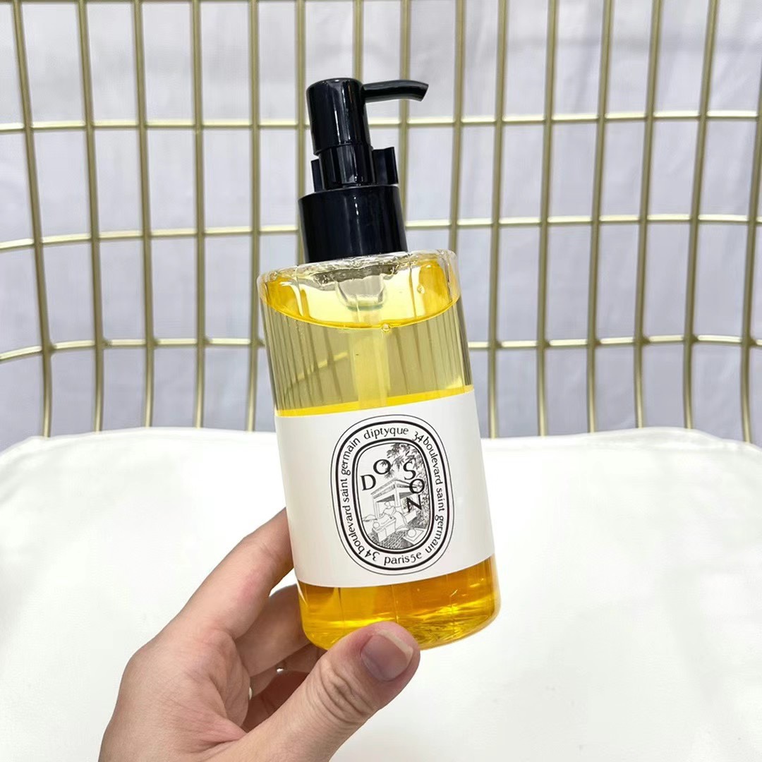 Diptyque Philosykos Cleansing Hand and Body Gel - 200ml 7 i1626843044 3288 5