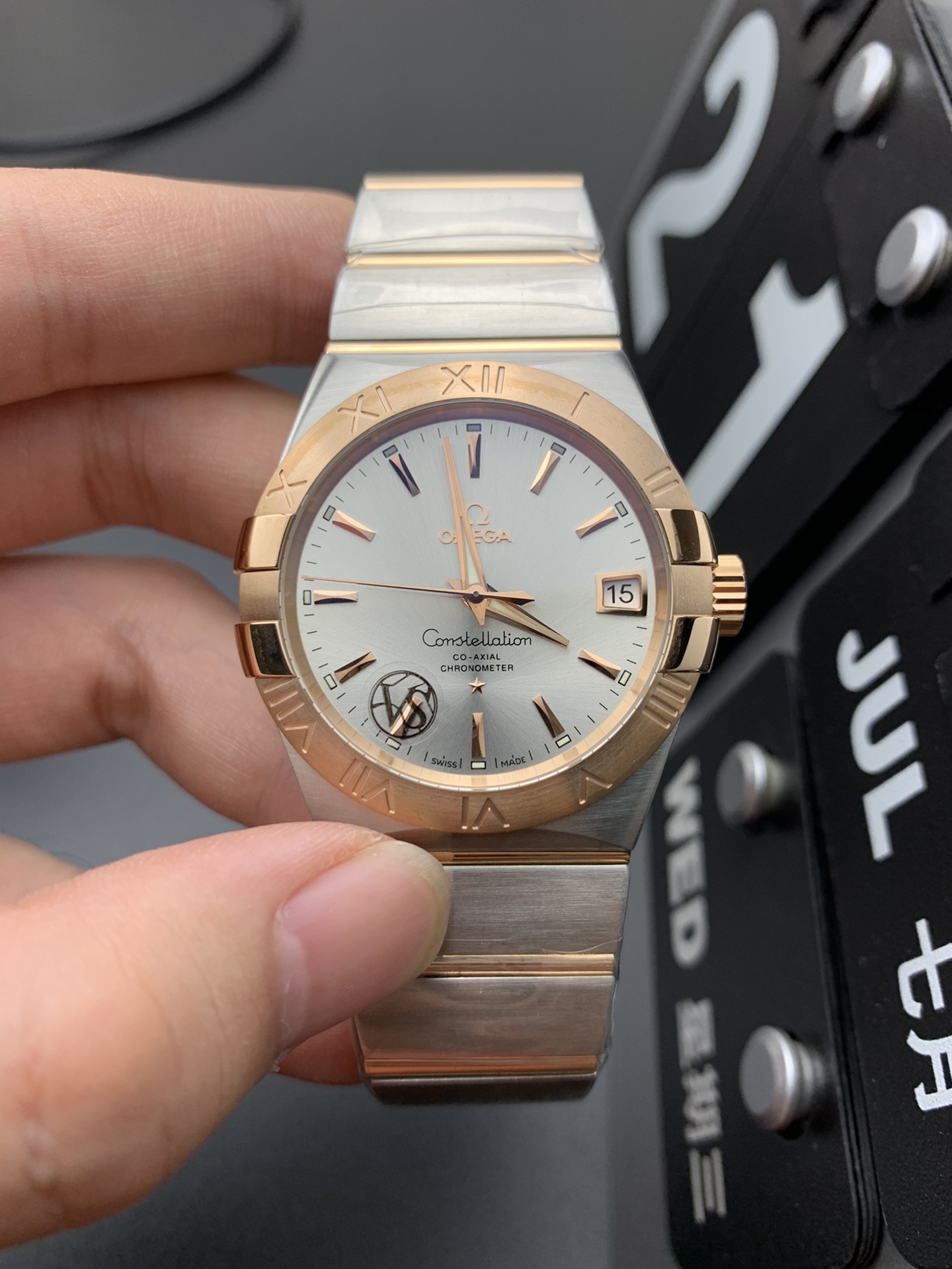 Omega 玫瑰金星座