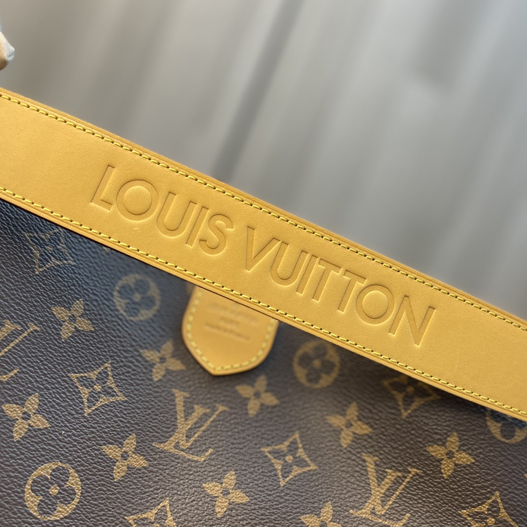 Louis Vuitton Haute Couture Classic Luxury Handbag Shoulder Crossbody 8